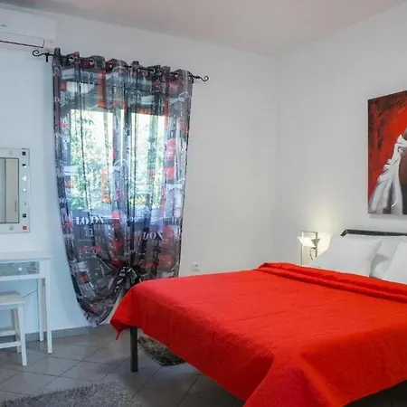 By The Sea - 21082 Apartment