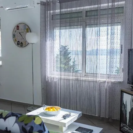 By The Sea - 21082 Apartment